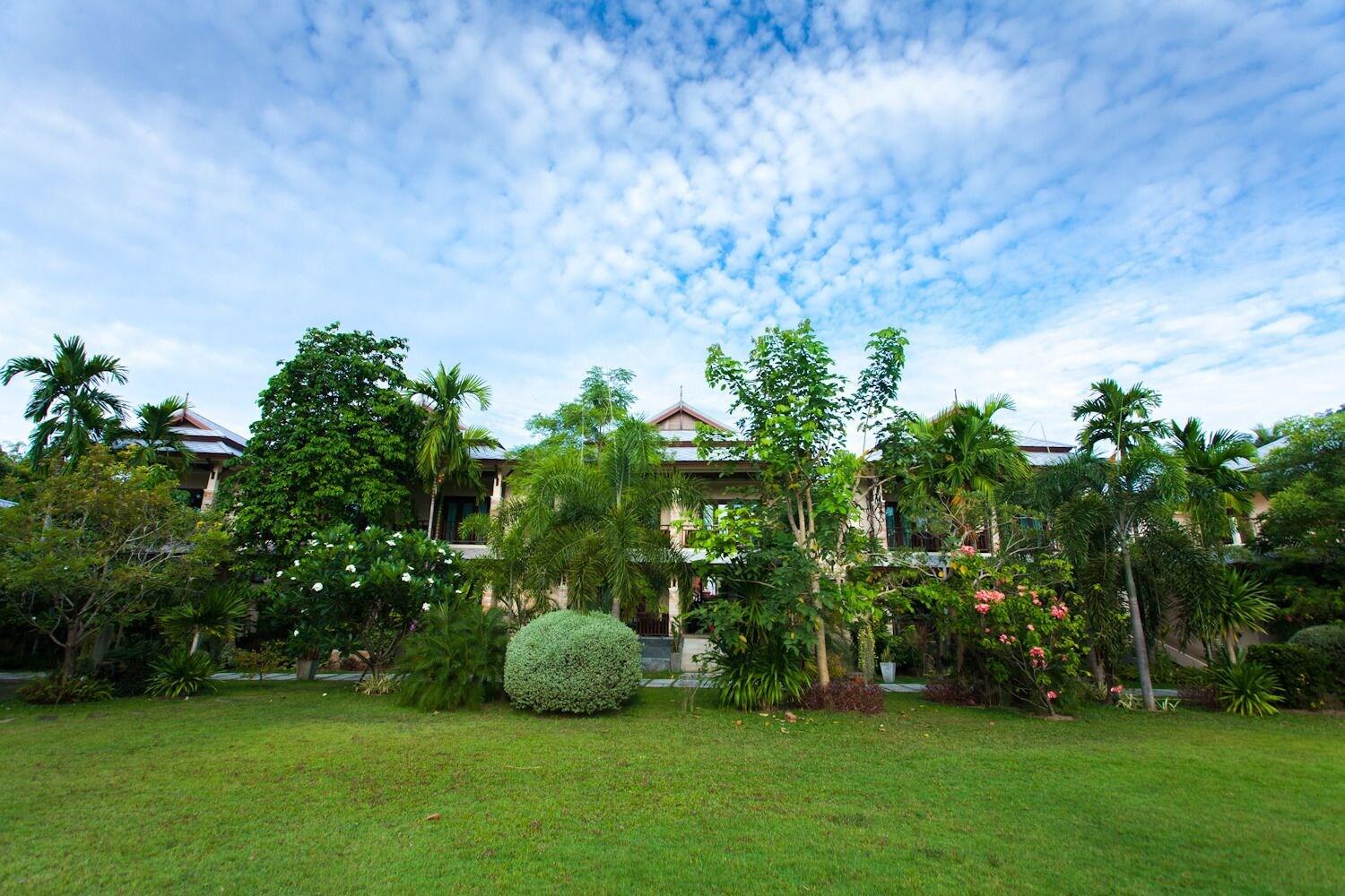 Grand Manita Beach Resort Lamai Beach  Exterior photo