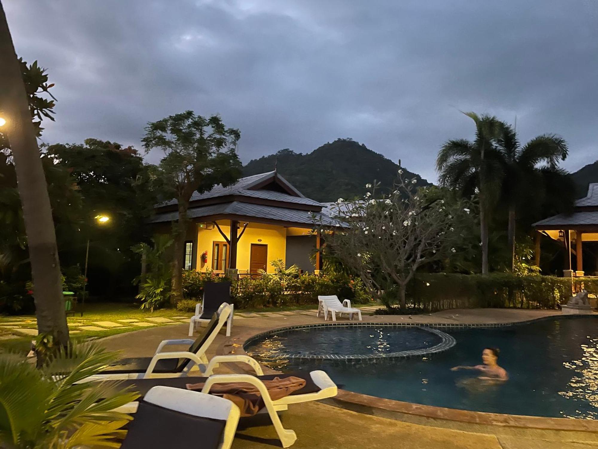 Grand Manita Beach Resort Lamai Beach  Exterior photo