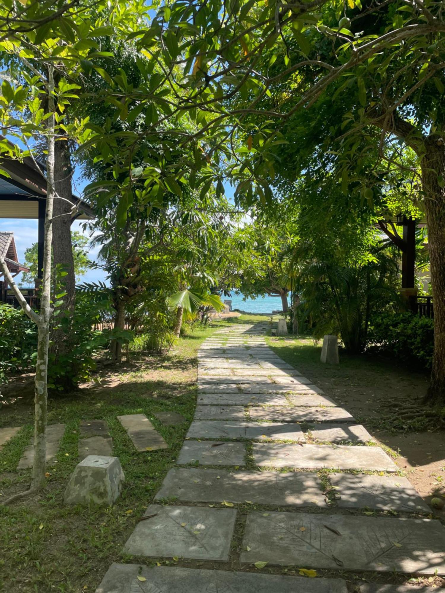 Grand Manita Beach Resort Lamai Beach  Exterior photo